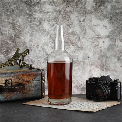 Ampolla d'alcohol de vidre de vodka