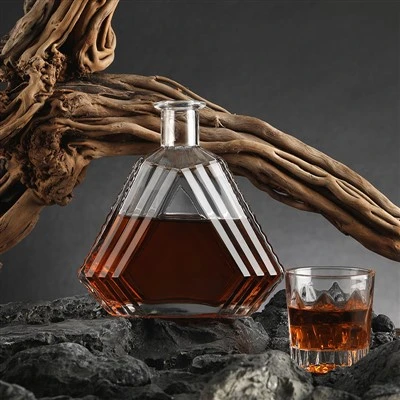 Diferents Tipus Brandy Glass XO Ampolla 700 ML